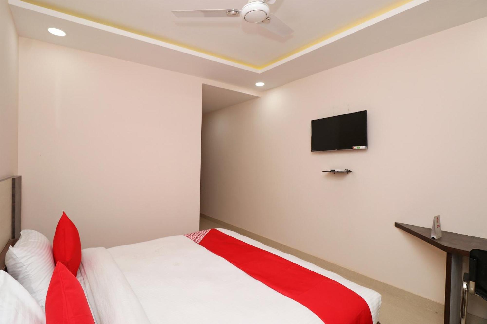 Hotel Centre Point Gorakhpur Exteriér fotografie